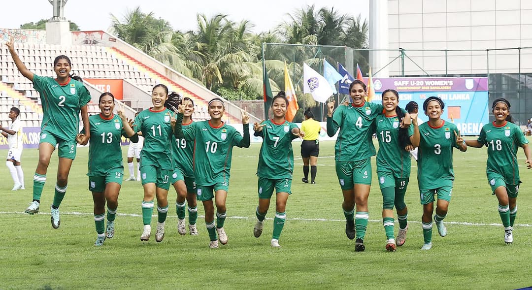 সাগরিকার হ্যাটট্রিক, শ্রীলঙ্কাকে গোলবন্যায় ভাসাল বাংলাদেশ 